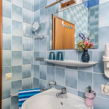 アパート Boehler 1