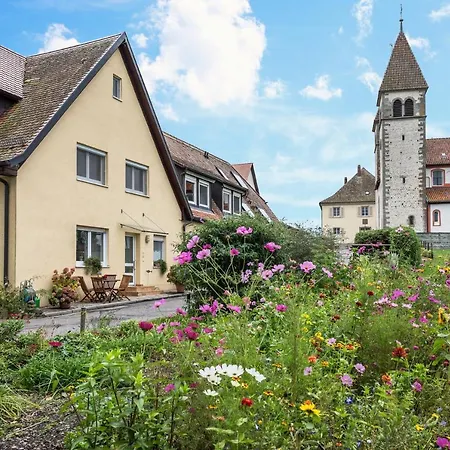 アパート Boehler 1 *